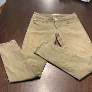 Levi’s 711- green- size 27